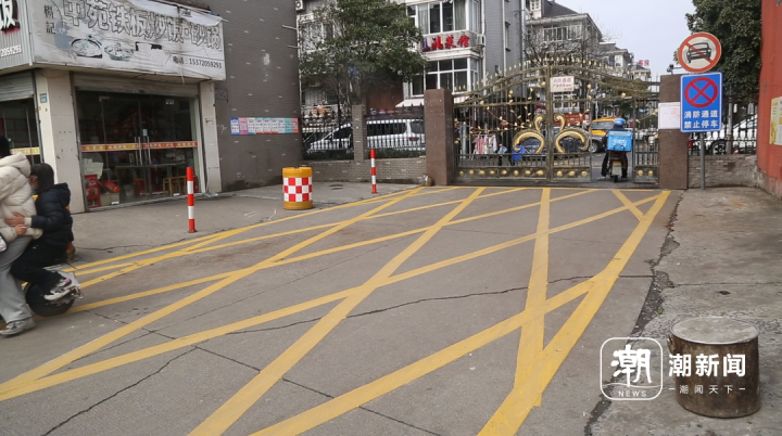 Deepseek-金牛座必看！2025年破茧重生，财富情感双突破秘籍