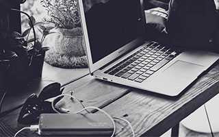 七律 开挂人生及鉴赏